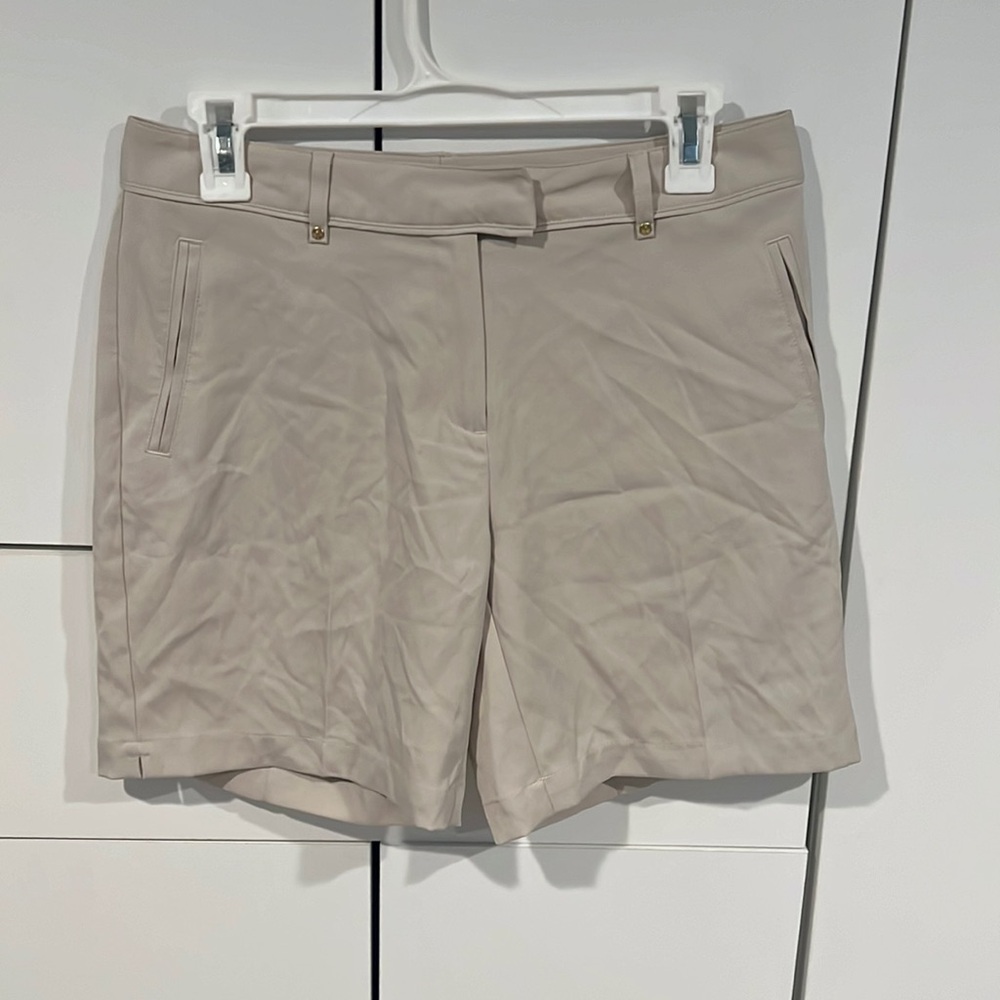 Lady Hagen‎ shorts . Size 4